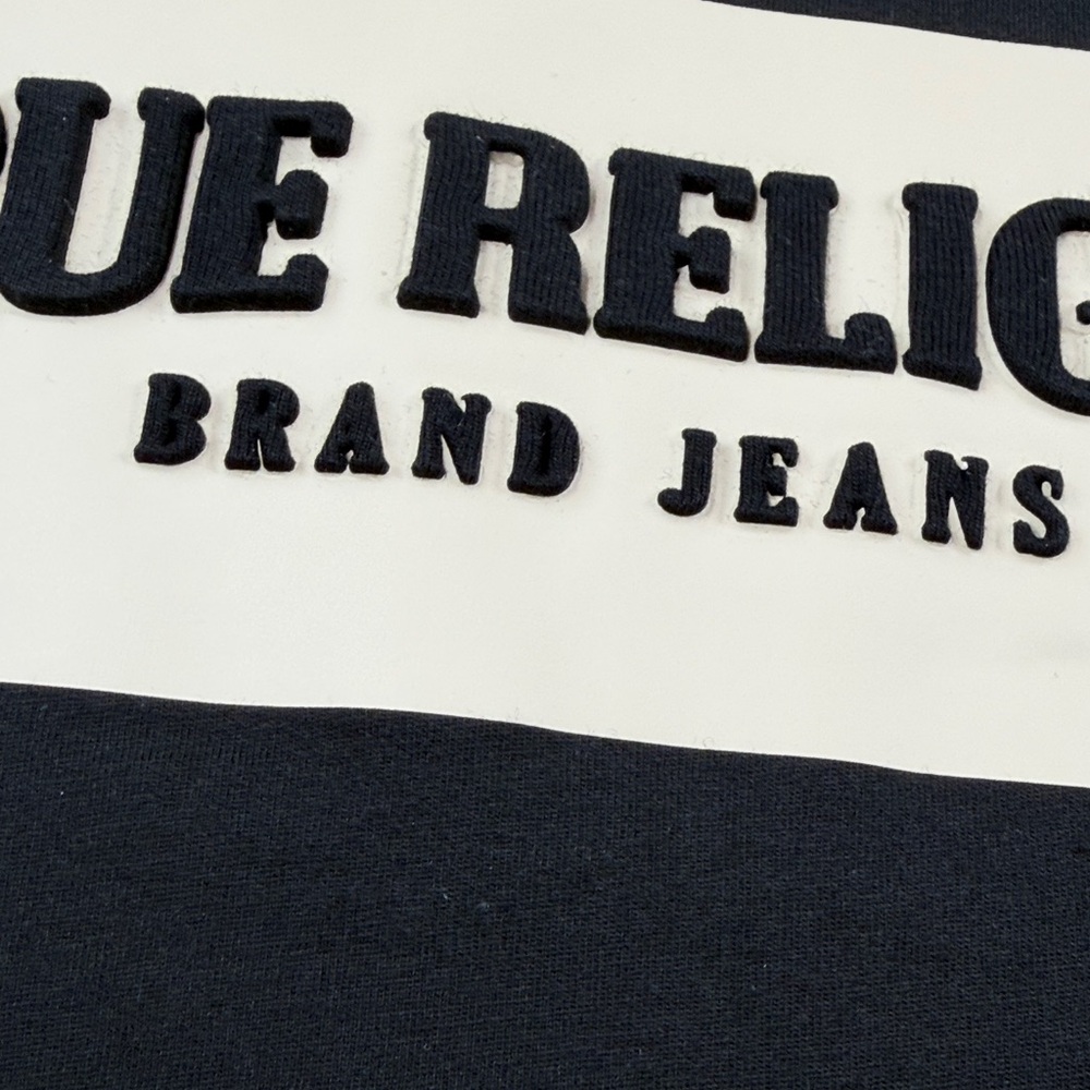 True Religion NWT Black and Cream Long Sleeve Tee. Raised logo. Mens Size L - Picture 7 of 7